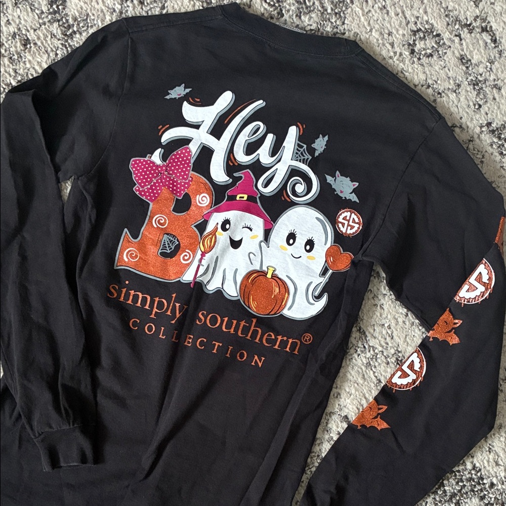 Simply Southern Black and White Halloween Long Sleeve Tee—-Size: Small